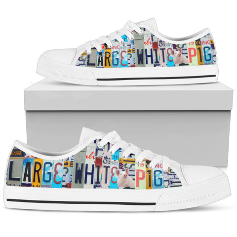 Large White Pig Print Low Top Canvas Shoes for Women