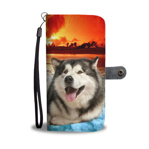 Laughing Alaskan Malamute Wallet Case