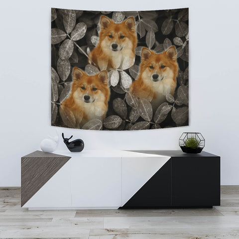 Icelandic Sheepdog On Black Print Tapestry