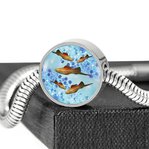 Green Swordtail Fish Print Circle Charm Steel Bracelet