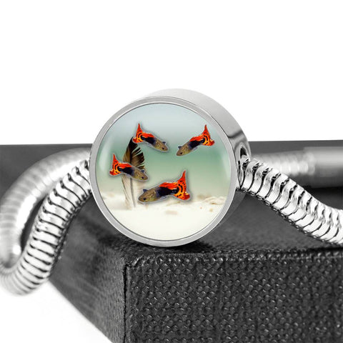 Lovely Common Molly Fish Print Circle Charm Steel Bracelet