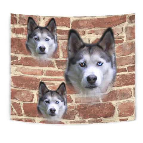 Siberian Husky On Wall Print Tapestry