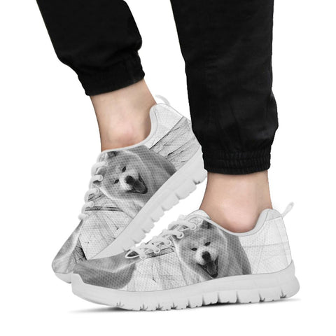 Lovely Akita Inu On Black and White Print Running Shoes