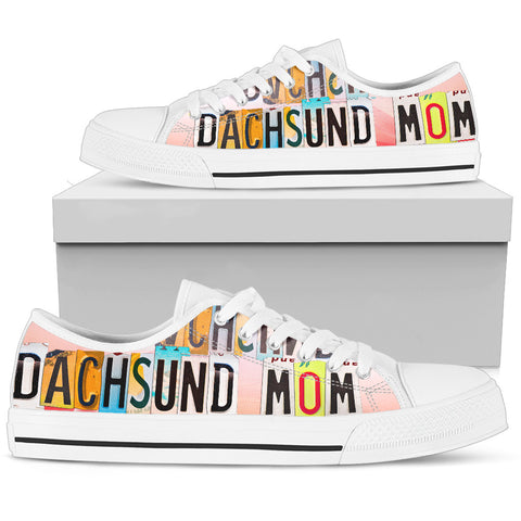 Lovely Dachshund Mom Print Low Top Canvas Shoes For Women