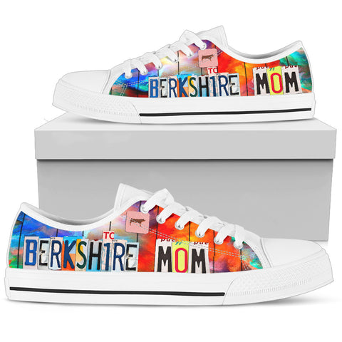 Berkshire Pig Mom Print Low Top Canvas Shoes for Women