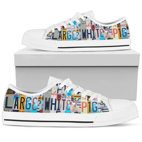 Large White Pig Print Low Top Canvas Shoes for Women