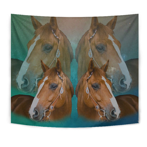 Amazing Quarter Horse Print Tapestry