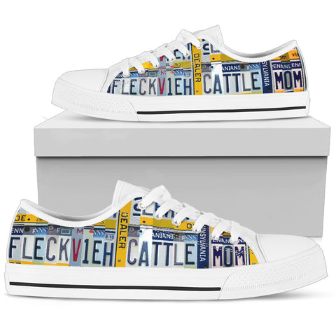 Fleckvieh Cattle Mom Print Low Top Canvas Shoes for Women