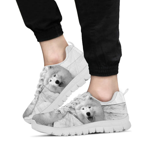 Lovely Samoyed Dog On White Print Running Shoes