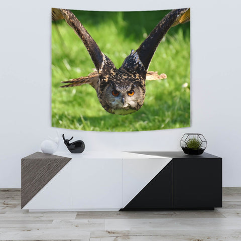 Flying Owl Bird Print Tapestry