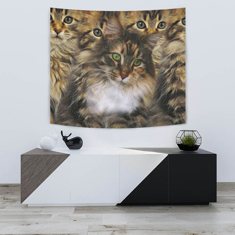 Cute Maine Coon Cat Print Tapestry