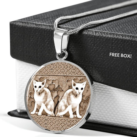Oriental Shorthair Cat Print Circle Pendant Luxury Necklace