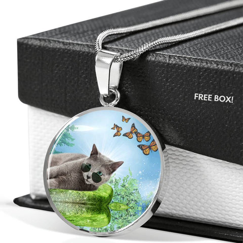 Russian Blue Cat Print Circle Pendant Luxury Necklace