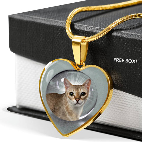 Singapura Cat Print Heart Pendant Luxury Necklace