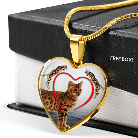 Bengal Cat Print Heart Pendant Luxury Necklace