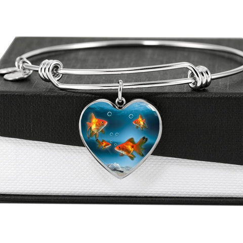 Common Goldfish Print Heart Pendant Luxury Bangle