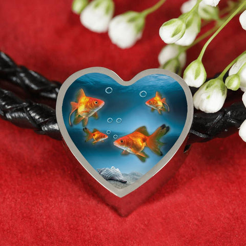 Common Goldfish Print Heart Charm Leather Bracelet