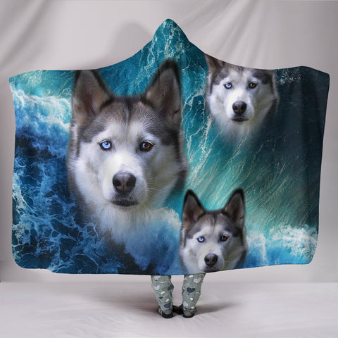 Siberian Husky With Ocean Print Hooded Blanket