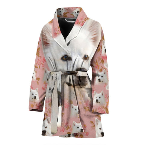 American Eskimo Dog On Pink Print Women's Bath Robe