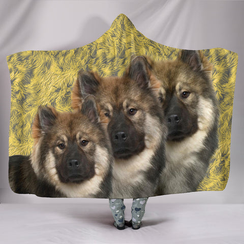 Amazing Eurasier Dog Print Hooded Blanket