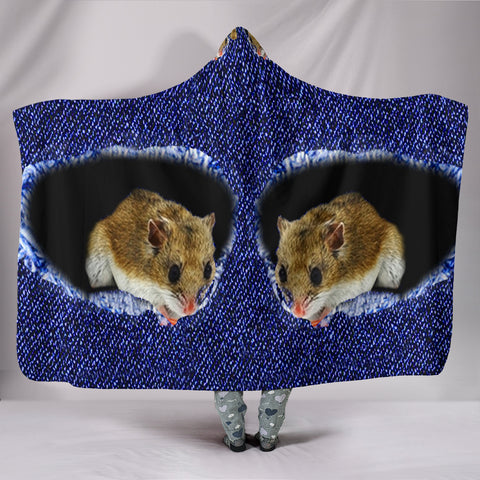 Lovely Chinese Hamster Print Hooded Blanket