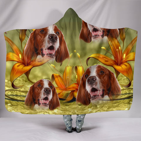 Lovely Irish Red and White Setter Dog Print Hooded Blanket