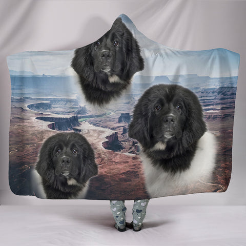 Cute Newfoundland Dog Print Hooded Blanket